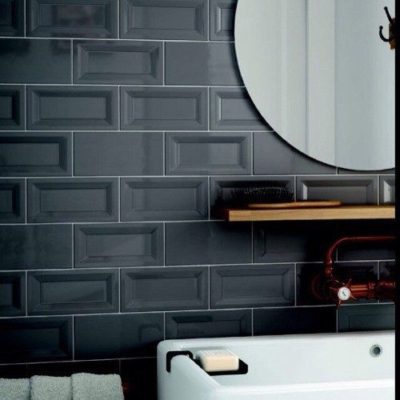 In Metro Black - Image 1